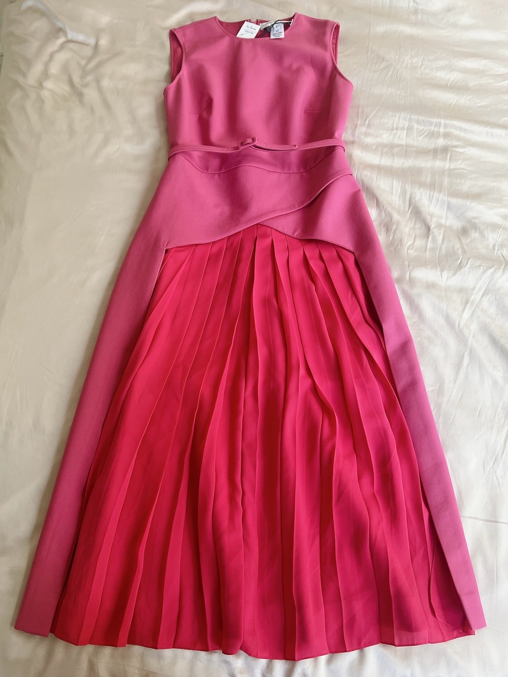 Oscar de la Renta Pink Sleeveless Belted Pleated Wool Midi Dress - Picture 2 of 11